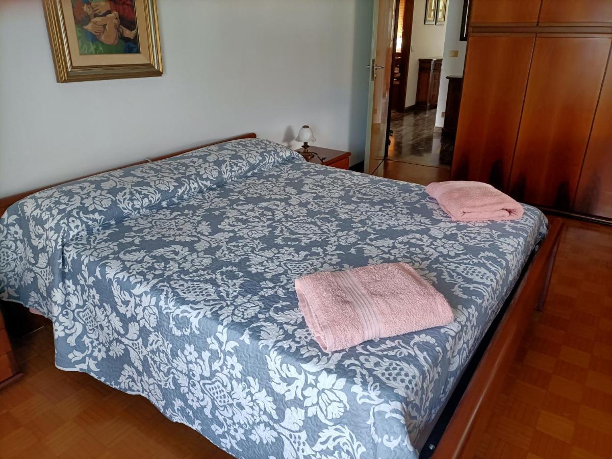 Casa Vacanza Tivan Cremia Exteriér fotografie