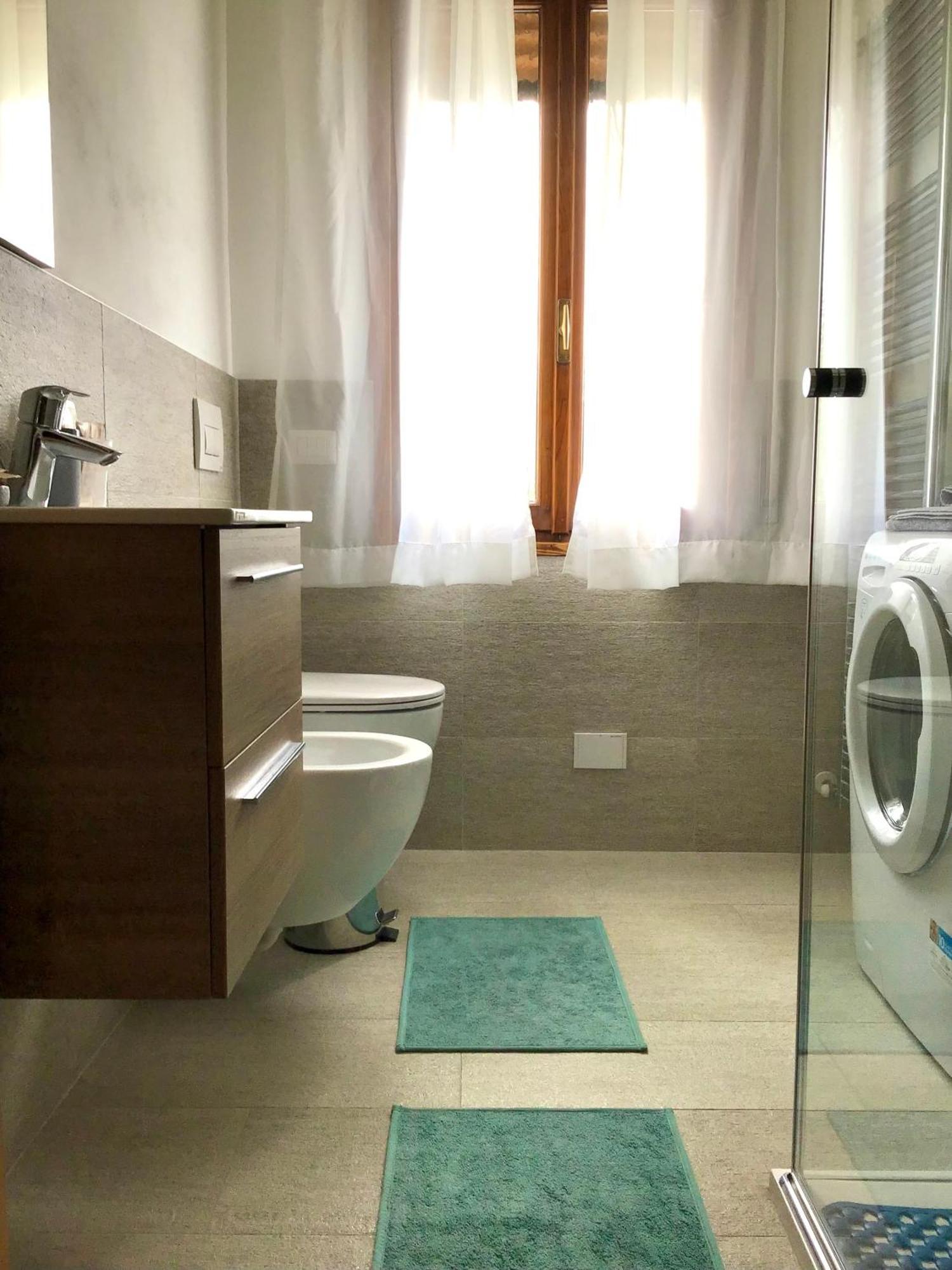 Casa Vacanza Tivan Cremia Exteriér fotografie